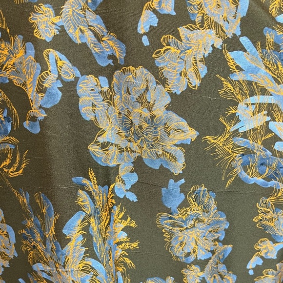 Lafayette 148 New York Olive Floral Sleeveless Silk Top Size Medium - Picture 8 of 10